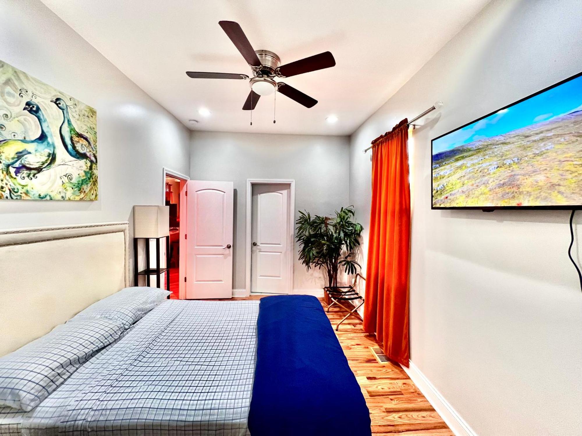 Lux Apt In Bronzeville, Min From Downtown-Rsv Now! Чикаго Екстериор снимка